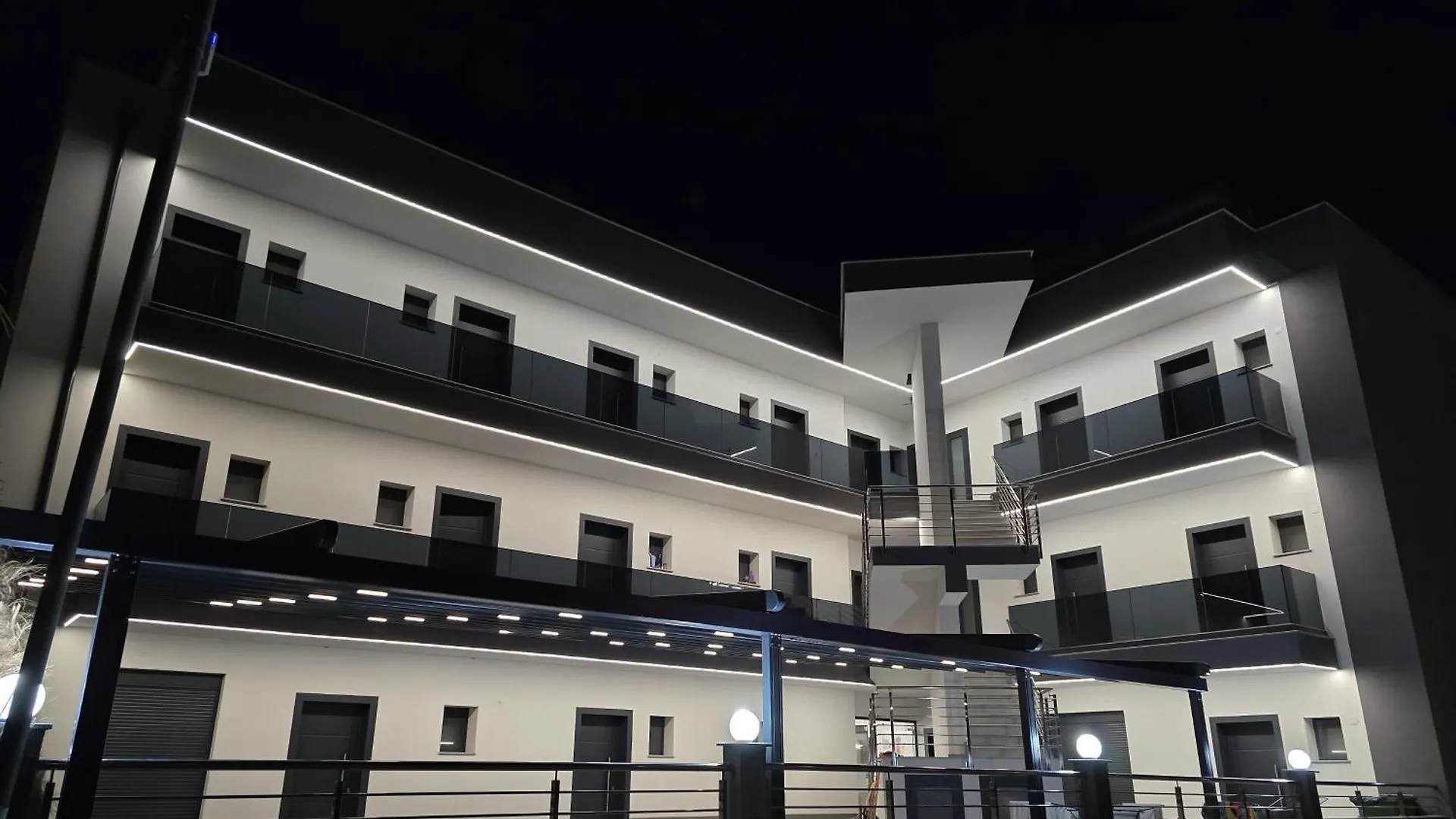 Aparthotel Radina Family Kallithea  0*, Kallithea (Chalkidiki)